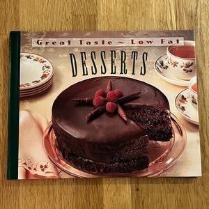 Low Fat Desserts Cookbook